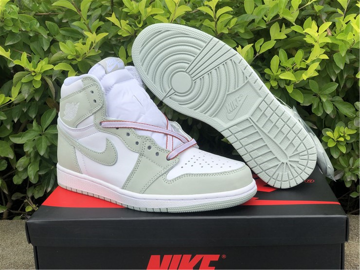 Jordan 1 High OG Seafoam (W)