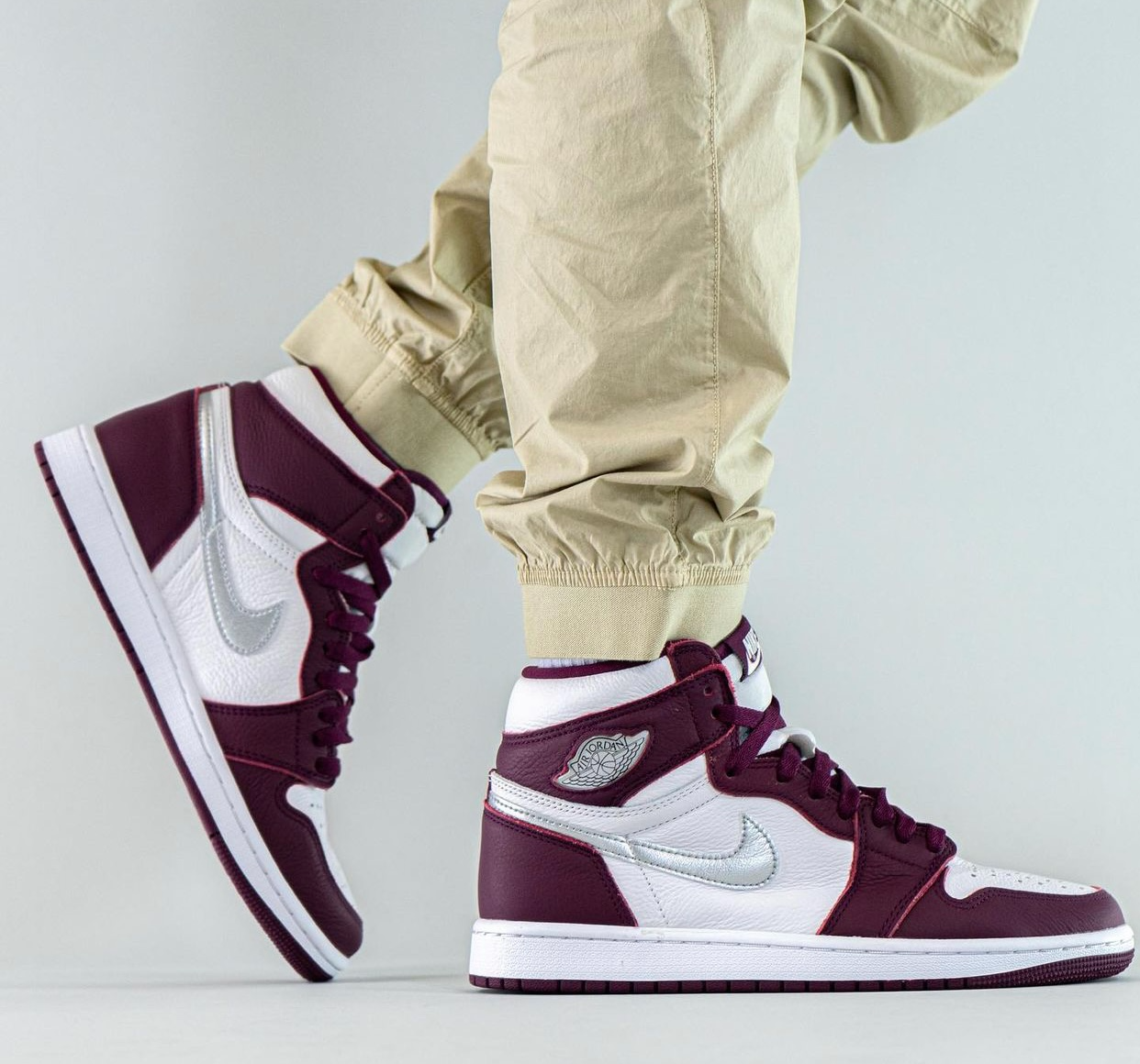 Jordan 1 Retro High OG Bordeaux