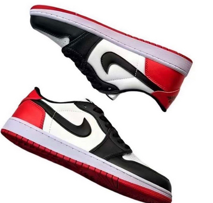 Jordan 1 Retro Low OG Black Toe