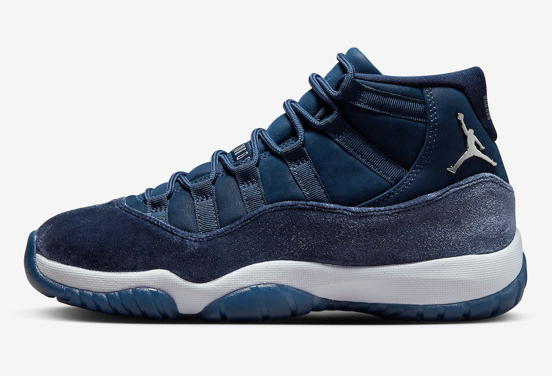 Jordan 11 Retro Midnight Navy (W)