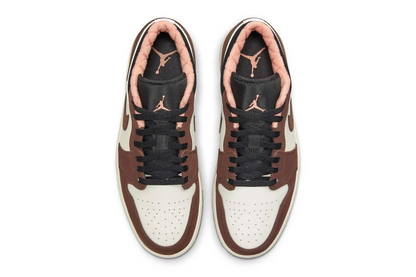 Jordan 1 Low Mocha