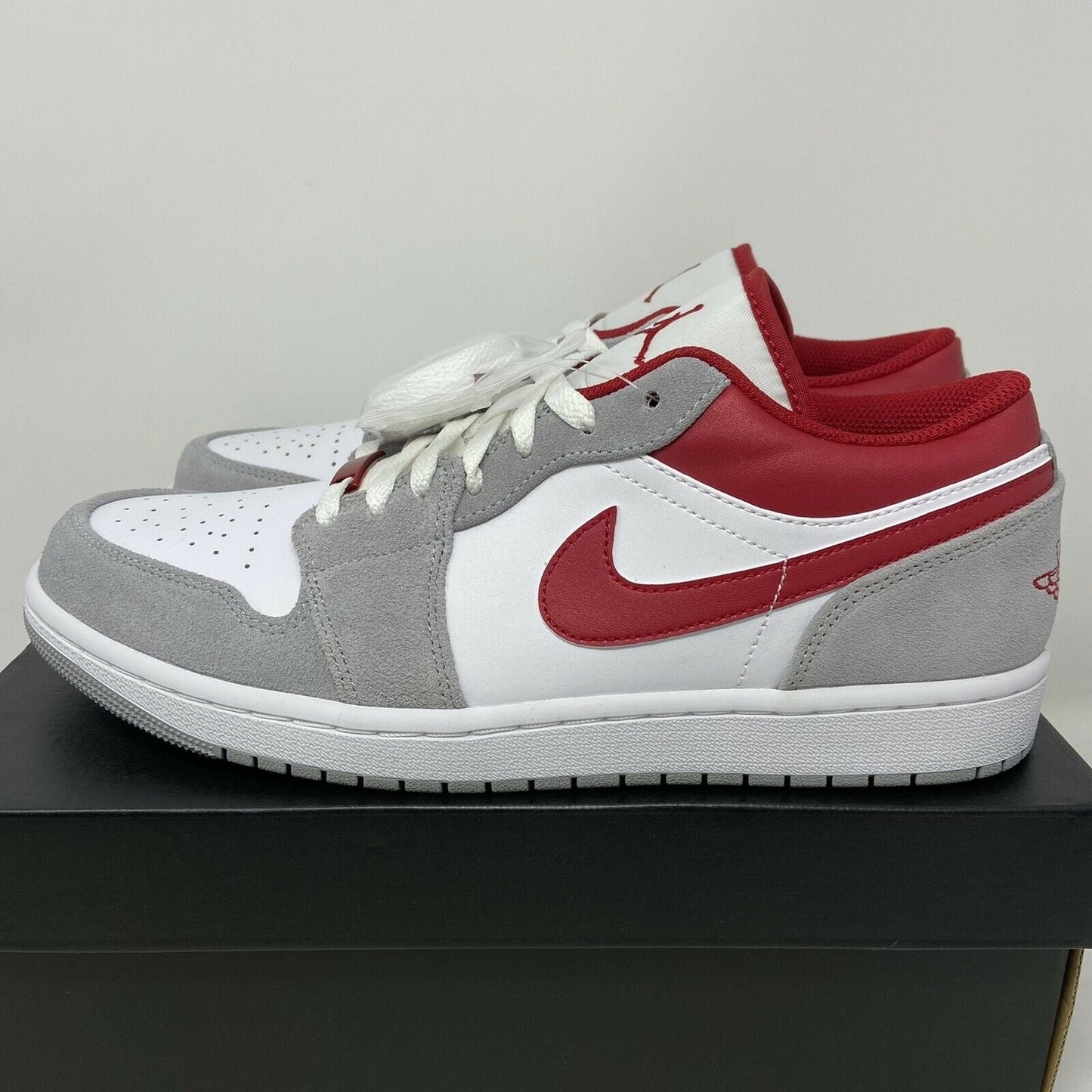 Air Jordan 1 Low SE 'White / Grey / Red'